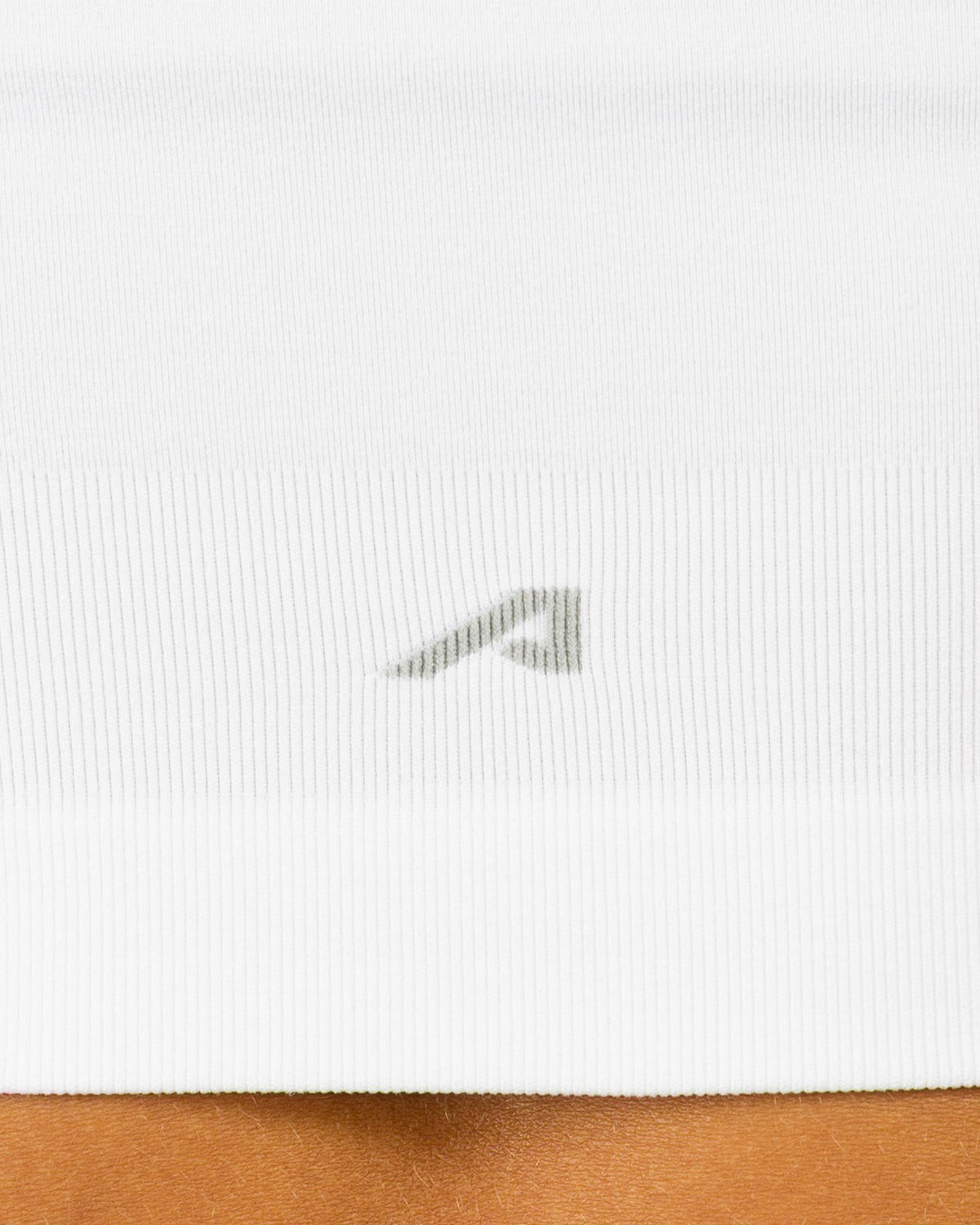 Halley SS - White - Workout Clothes | Alphalete