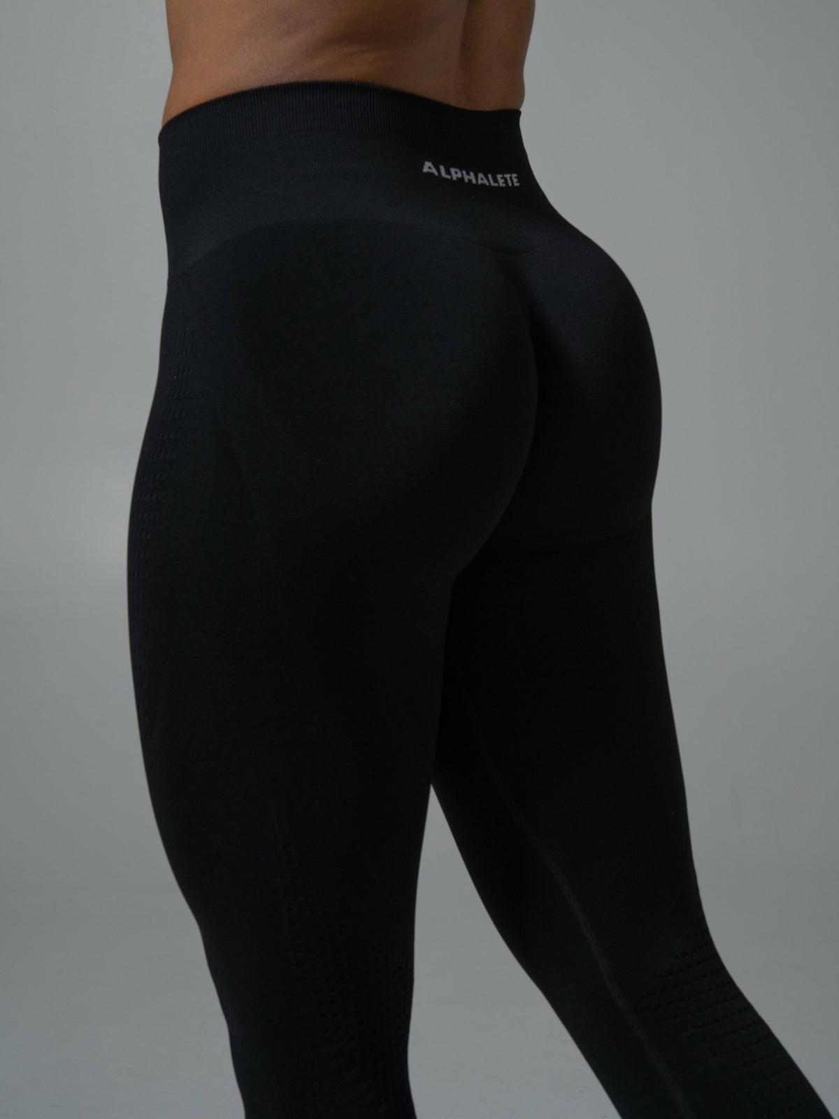 Contour Mid Rise Legging - Black | Alphalete