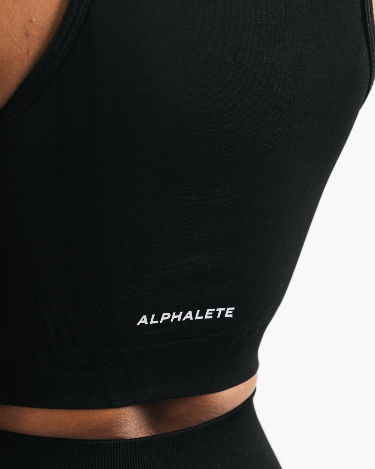 Stratus Crop Tank - Black - Workout Clothes For Women | Alphalete