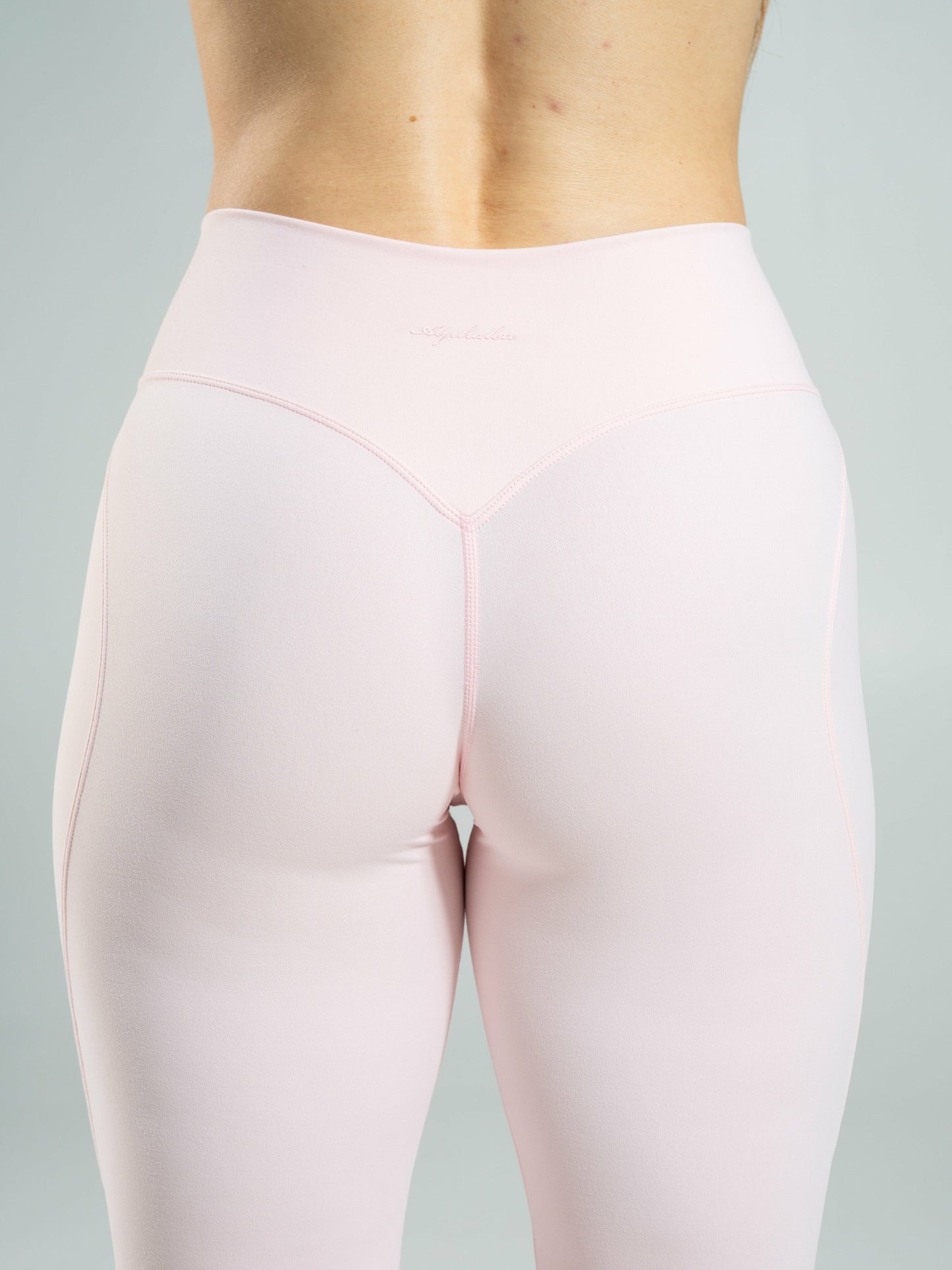 Aura Ultra-High Rise Flared Pant Long - Ballet Pink | Alphalete