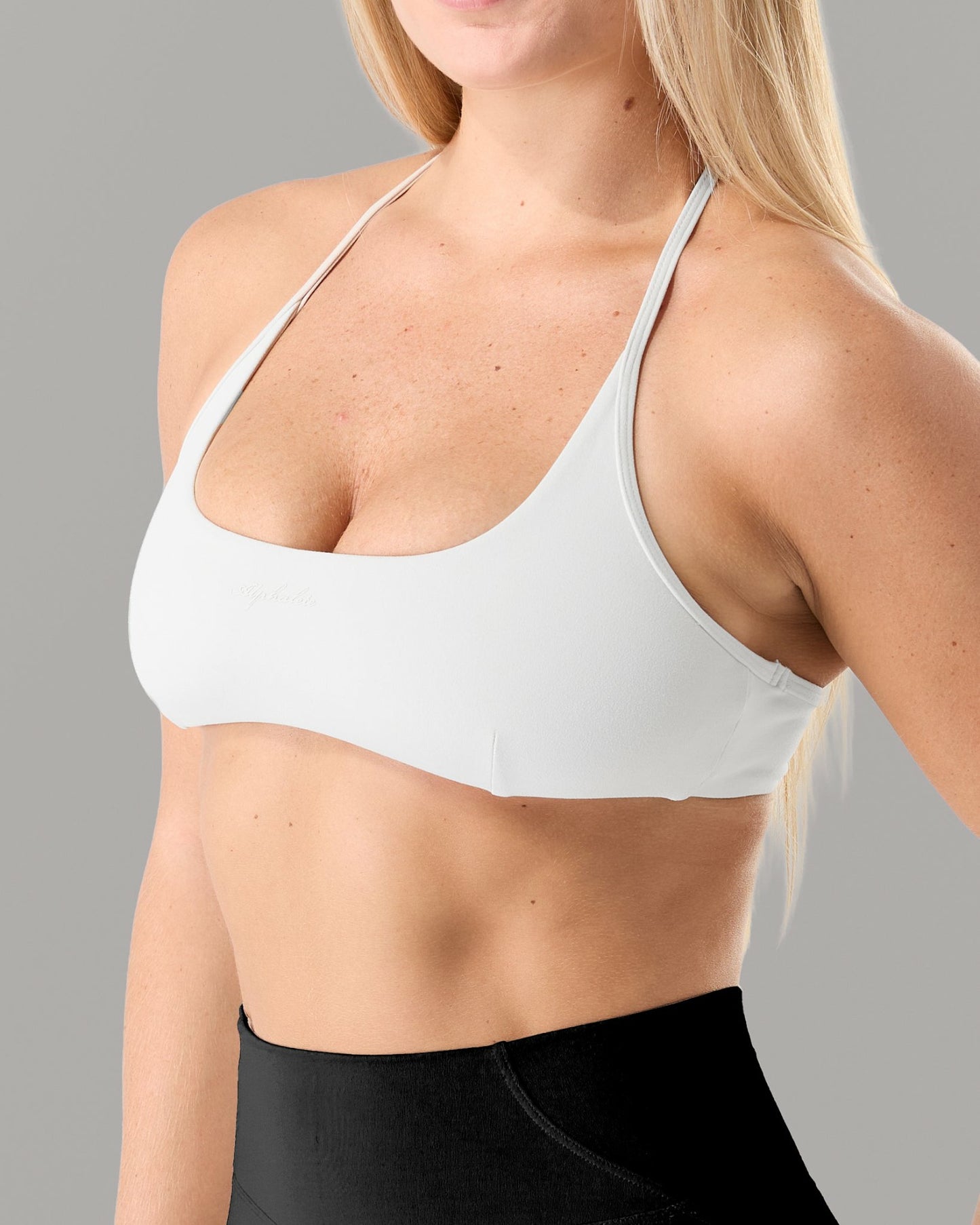 Axis Bra - White - Best Sports Bra | Alphalete