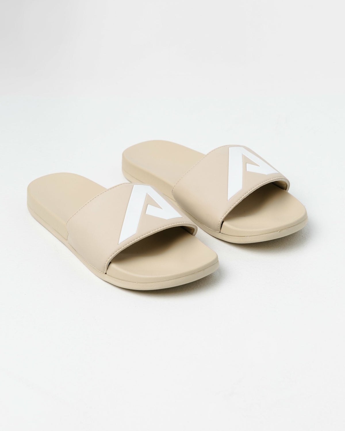Alpha Slides - Cream / White - Workout Clothes | Alphalete