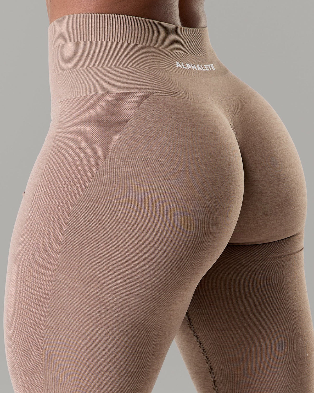 Amplify Ultra-High Rise Legging - Mocha | Alphalete