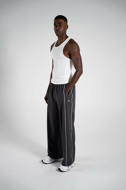 Relay Pant - Graphite - Workout Clothes For Women | Alphalete