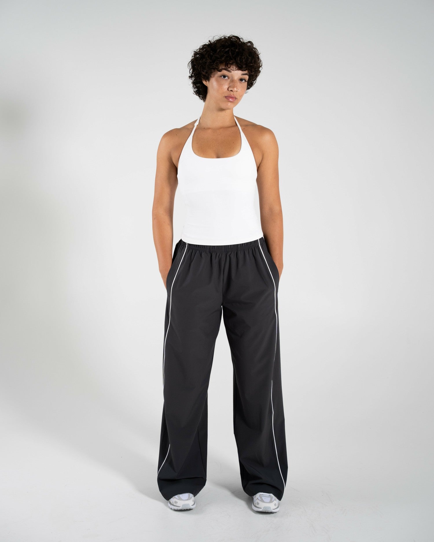 Relay Pant - Graphite - Workout Clothes For Women | Alphalete