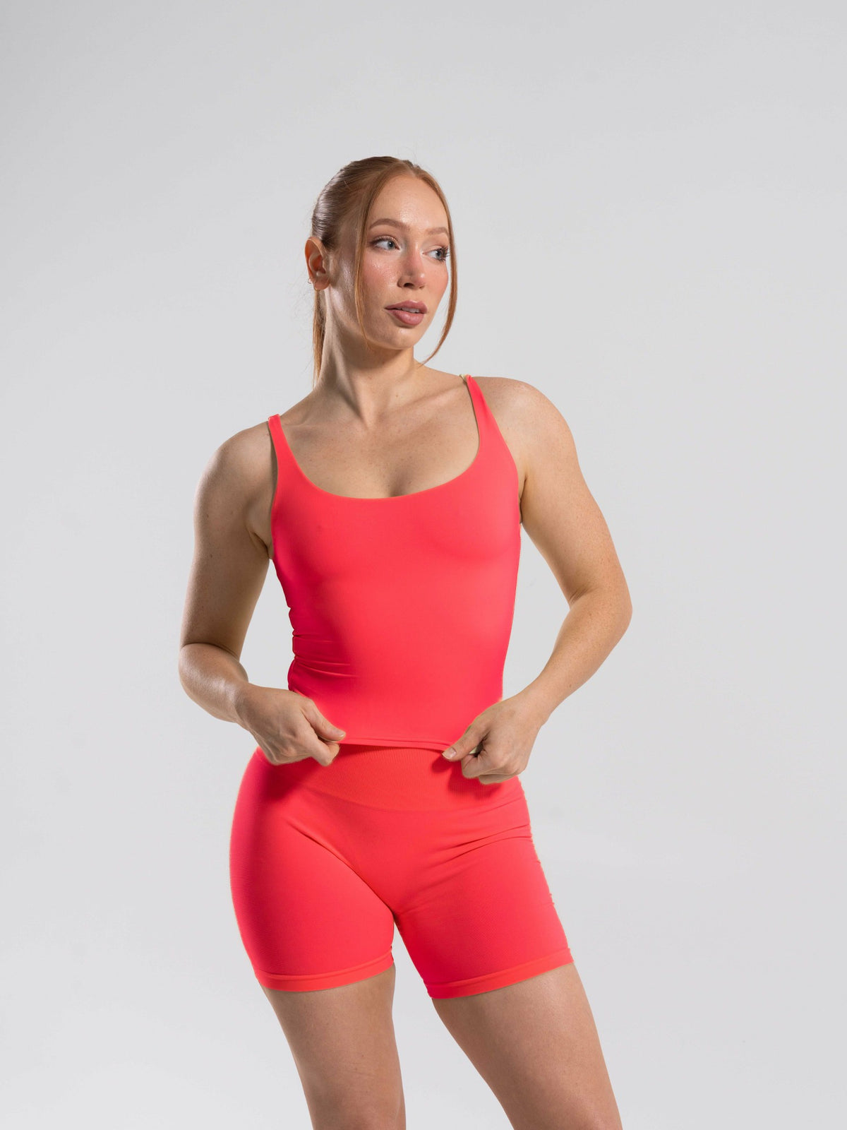 Softcurve Scoop Neck Tank - Neon Red | Alphalete