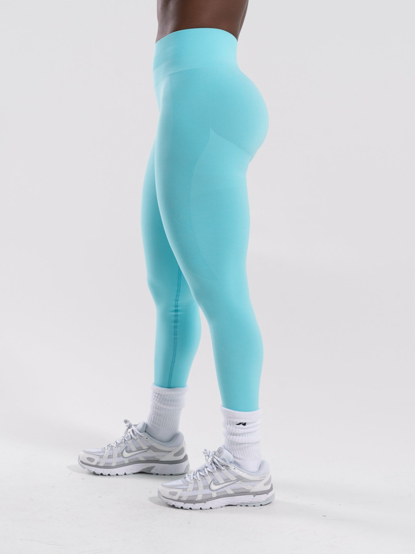 Pump Mid Rise Legging - Aqua Blue | Alphalete