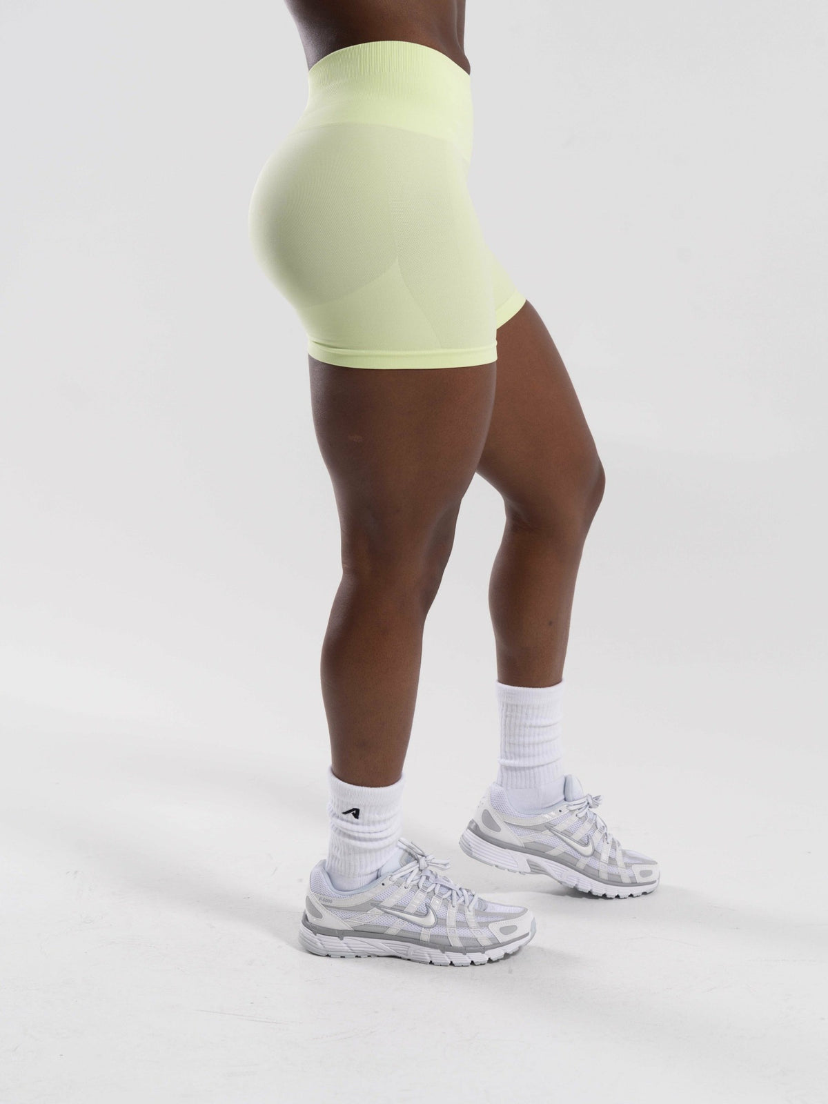 Pump Mid Rise Short - Citrus Frost | Alphalete