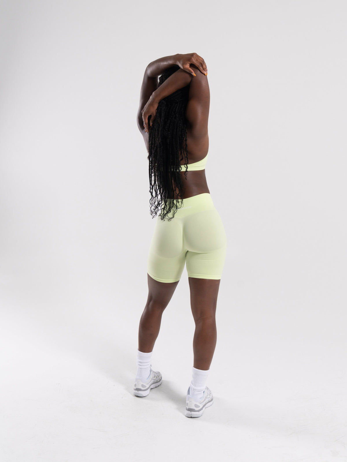 Pump Mid Rise Biker Short - Citrus Frost | Alphalete