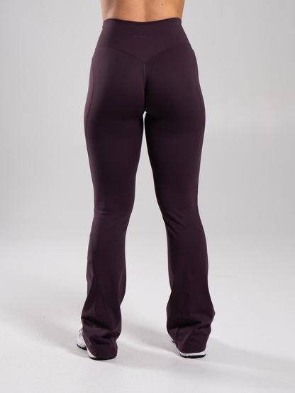 Aura Ultra-High Rise Flared Pant - Black Garnet | Alphalete