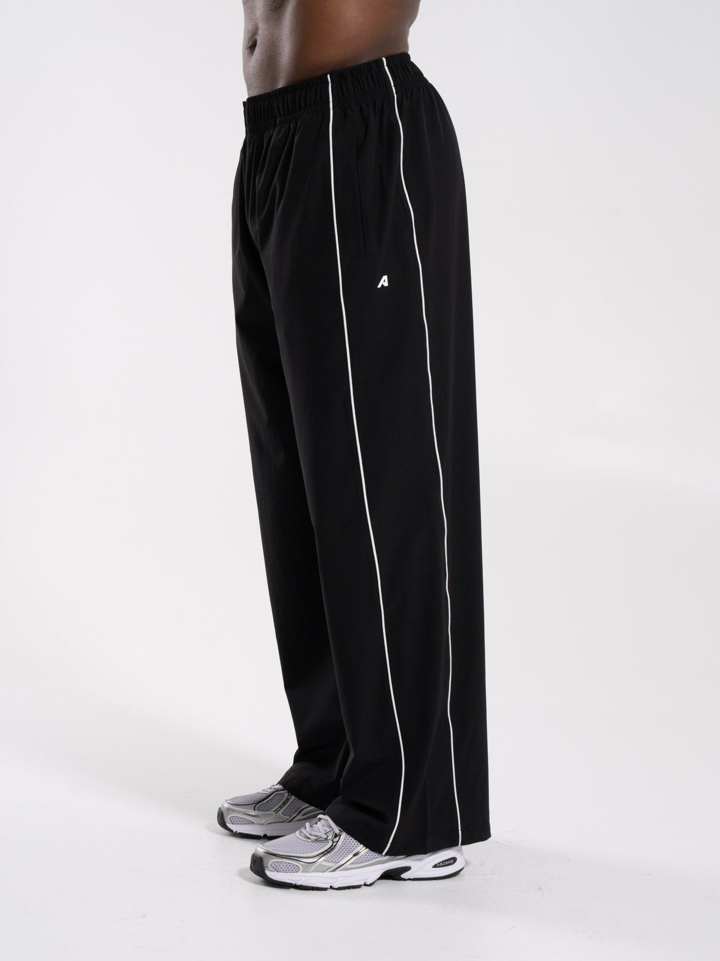 Relay Pant - Black - Workout Clothes For Women | Alphalete