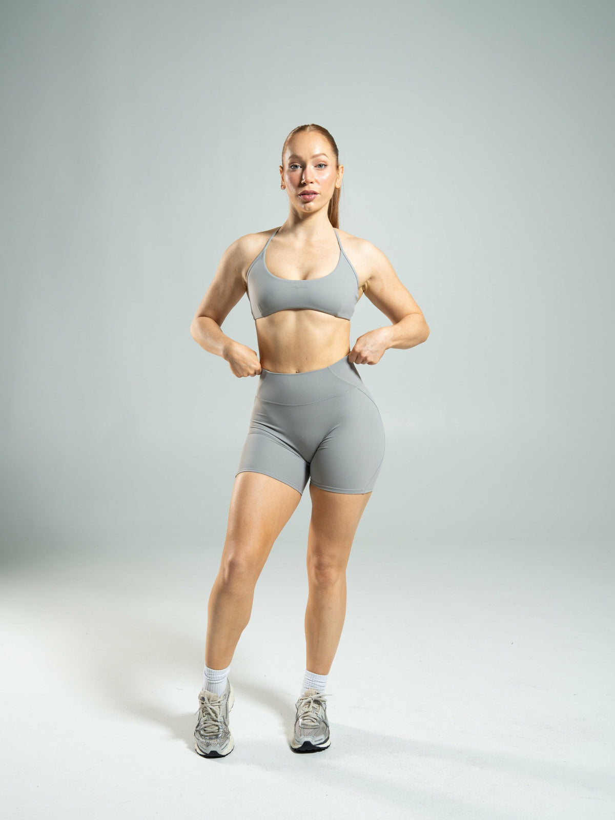 Axis Bra - Nickel - Best Sports Bra | Alphalete