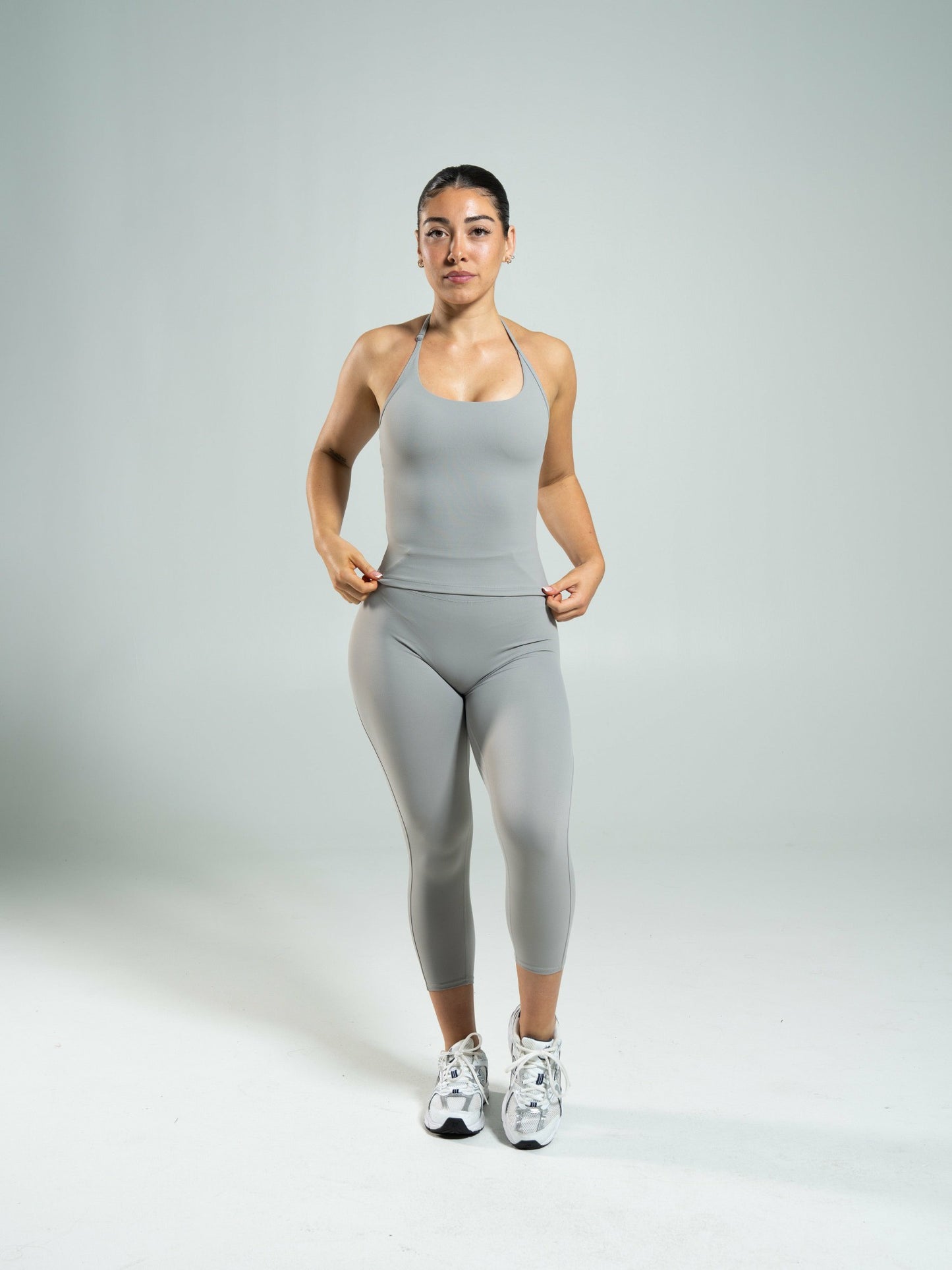 Aura Ultra-High Rise Capri - Nickel | Alphalete