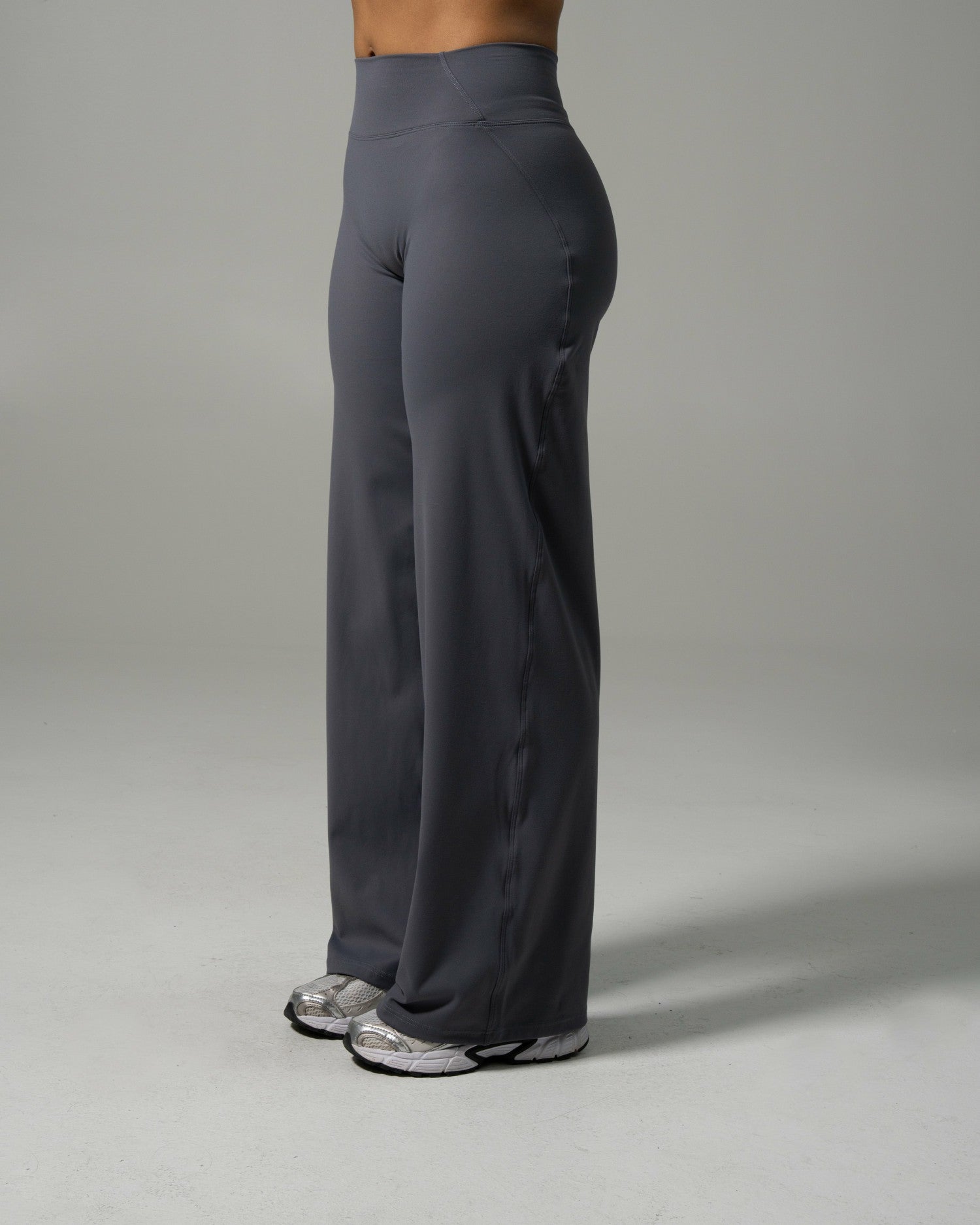 Aura Wide Leg Pant - Thunderstorm | Alphalete