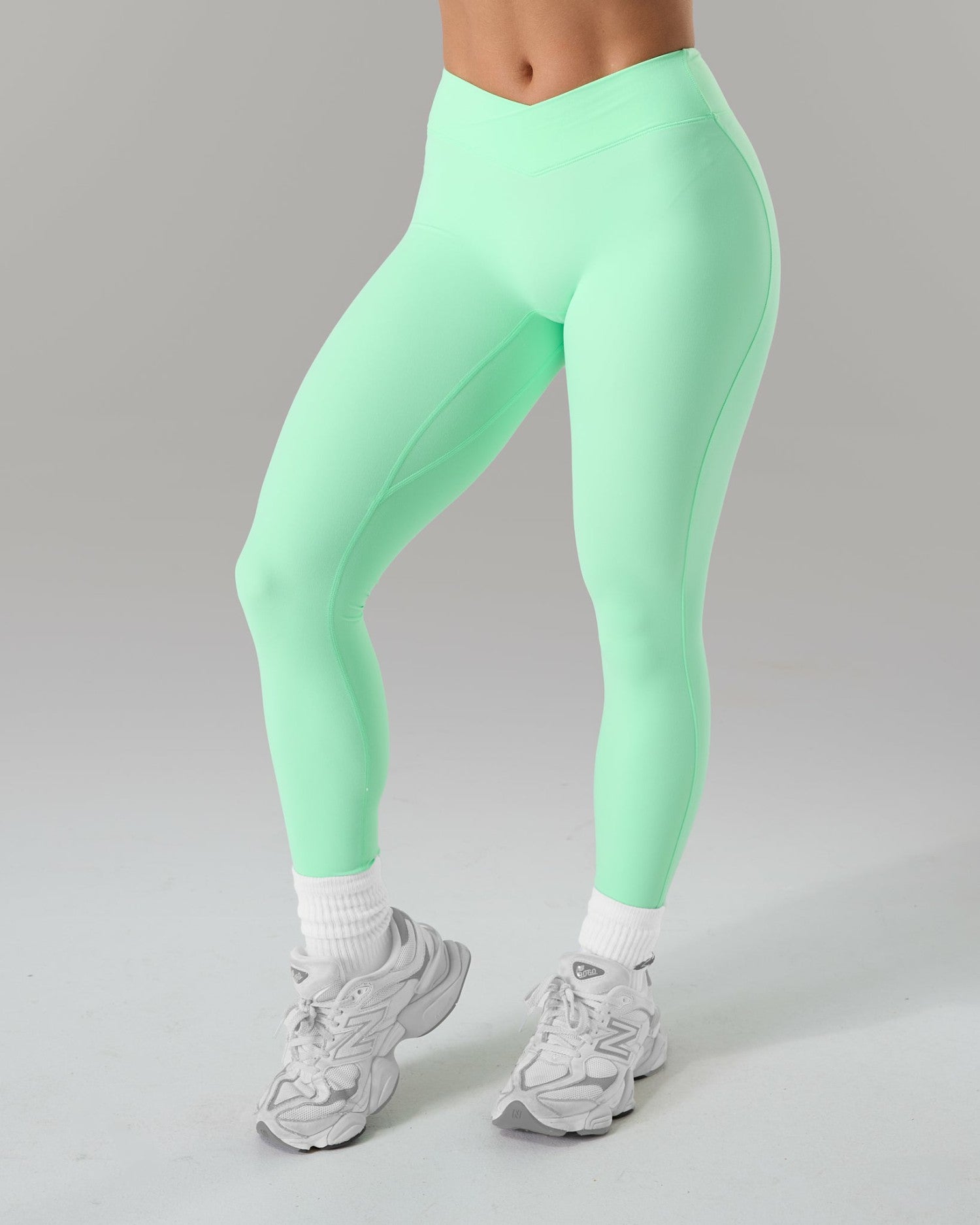 Wrap Mid Rise Legging - Aurora | Alphalete