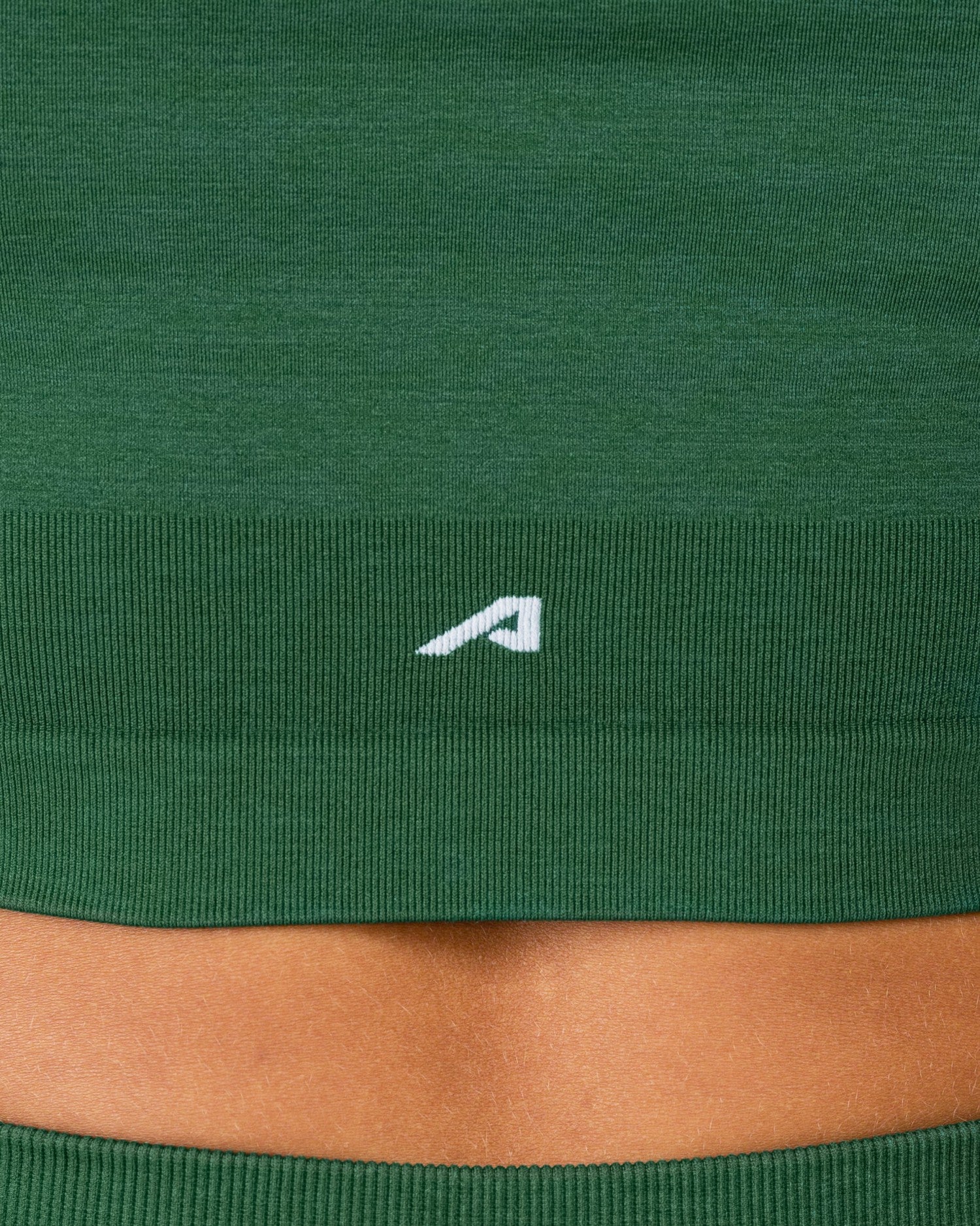 Halley SS - Court Green - Workout Clothes | Alphalete