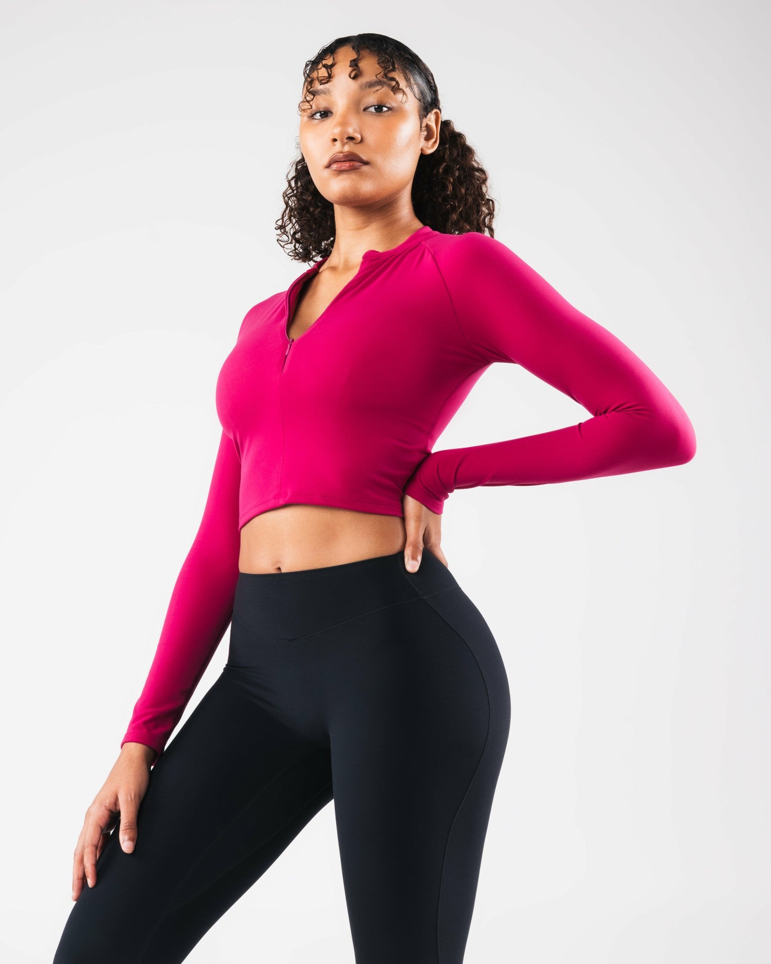 KDM LS Zip Bra - Berry - Best Sports Bra | Alphalete