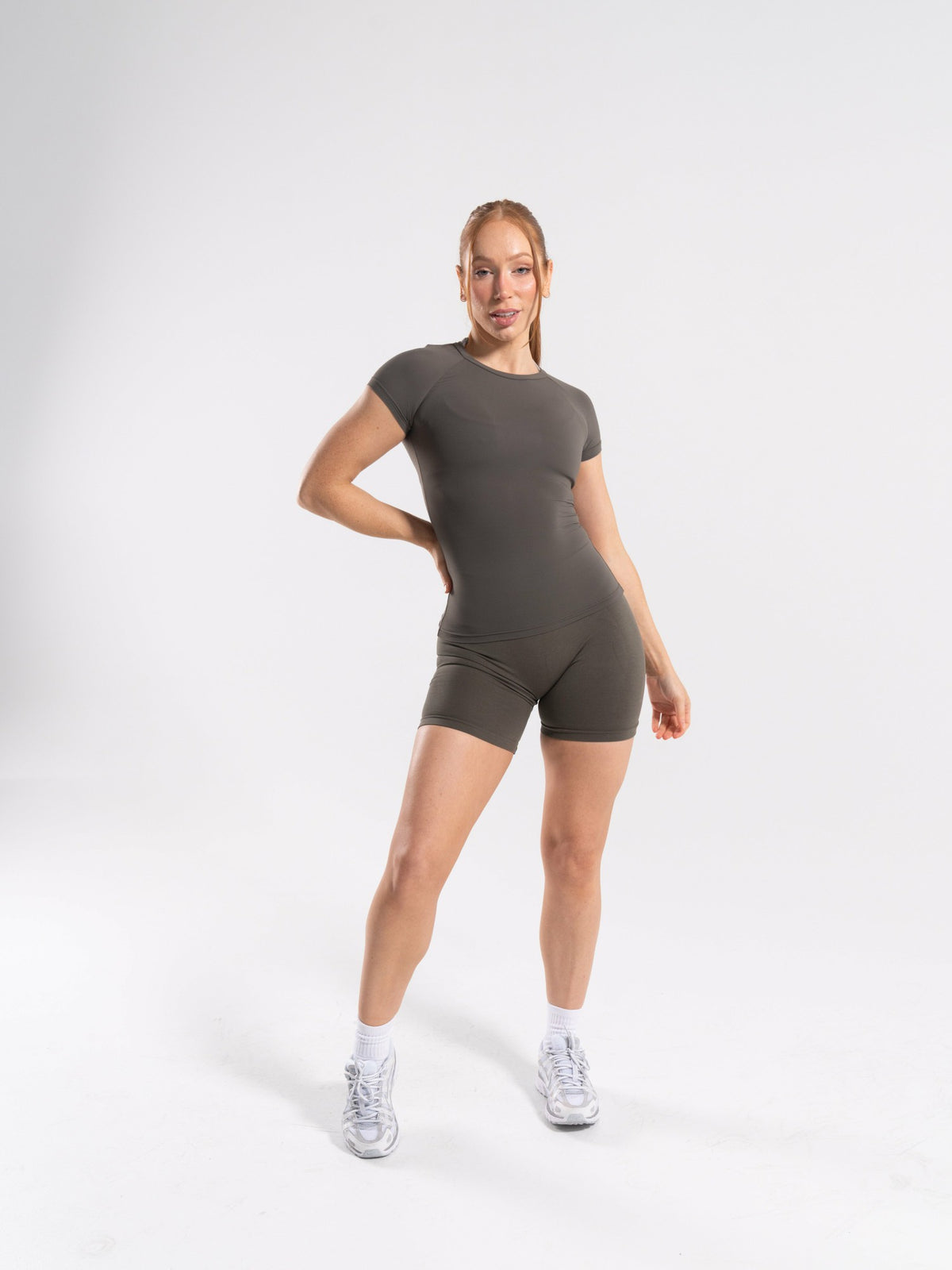 Softcurve Tee - Khaki - Workout Clothes For Women | Alphalete