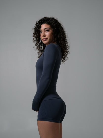 Amplify LS Long - Dusty Navy - Workout Clothes | Alphalete