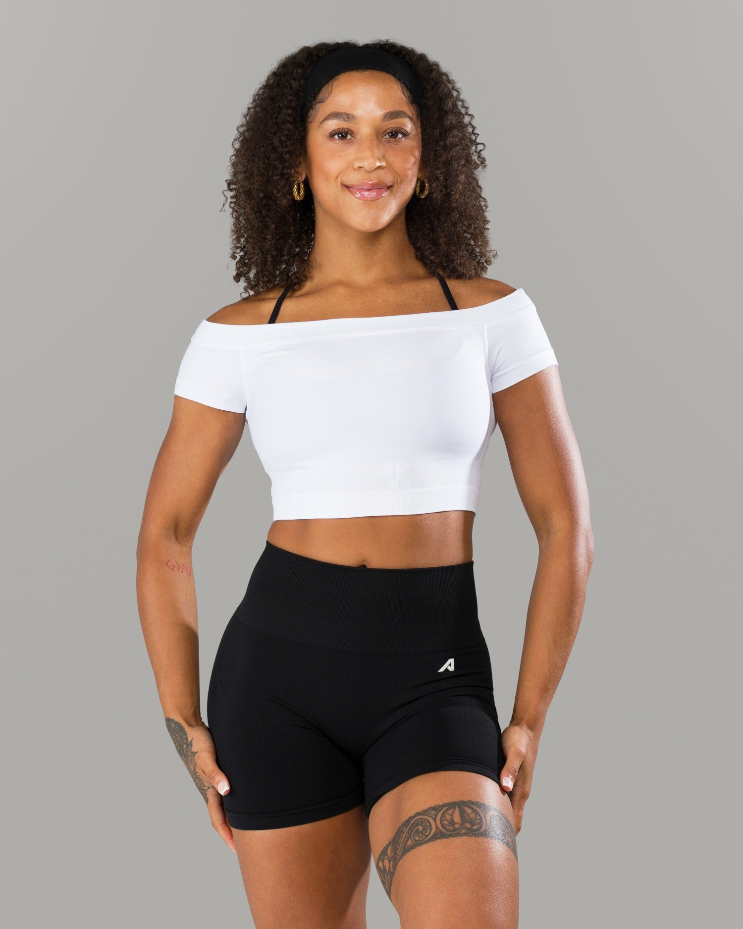 Halley SS - White - Workout Clothes | Alphalete
