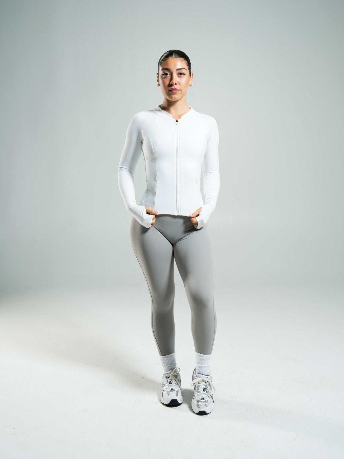 Aura Sculpt Jacket Long - White | Alphalete