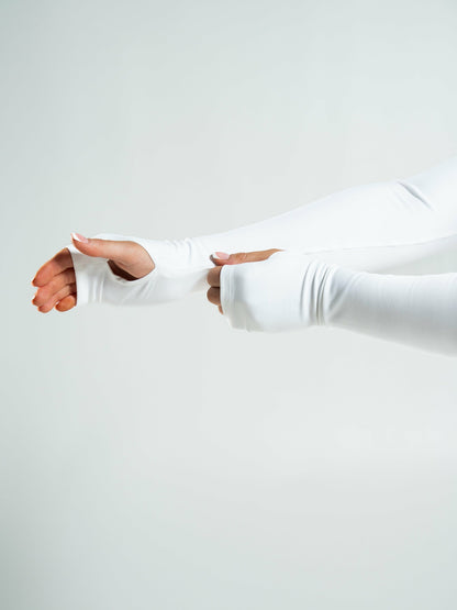 Aura Sculpt Jacket Long - White | Alphalete
