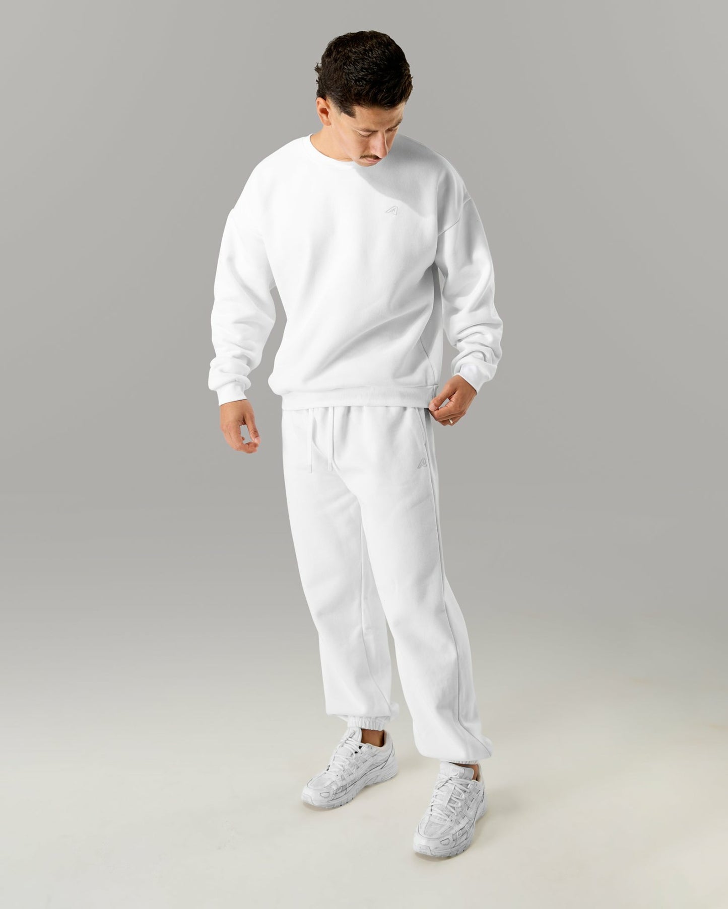 Staple Crewneck - White - Workout Clothes | Alphalete