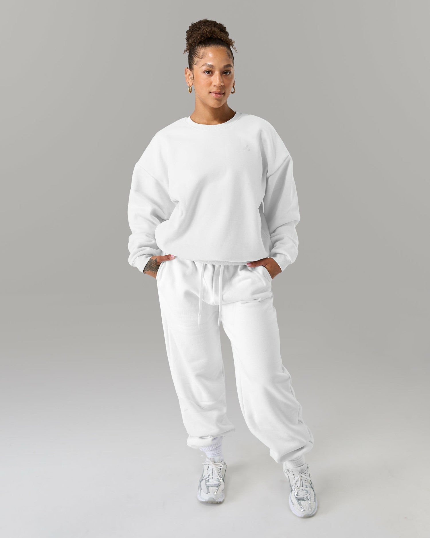 Staple Crewneck - White - Workout Clothes | Alphalete