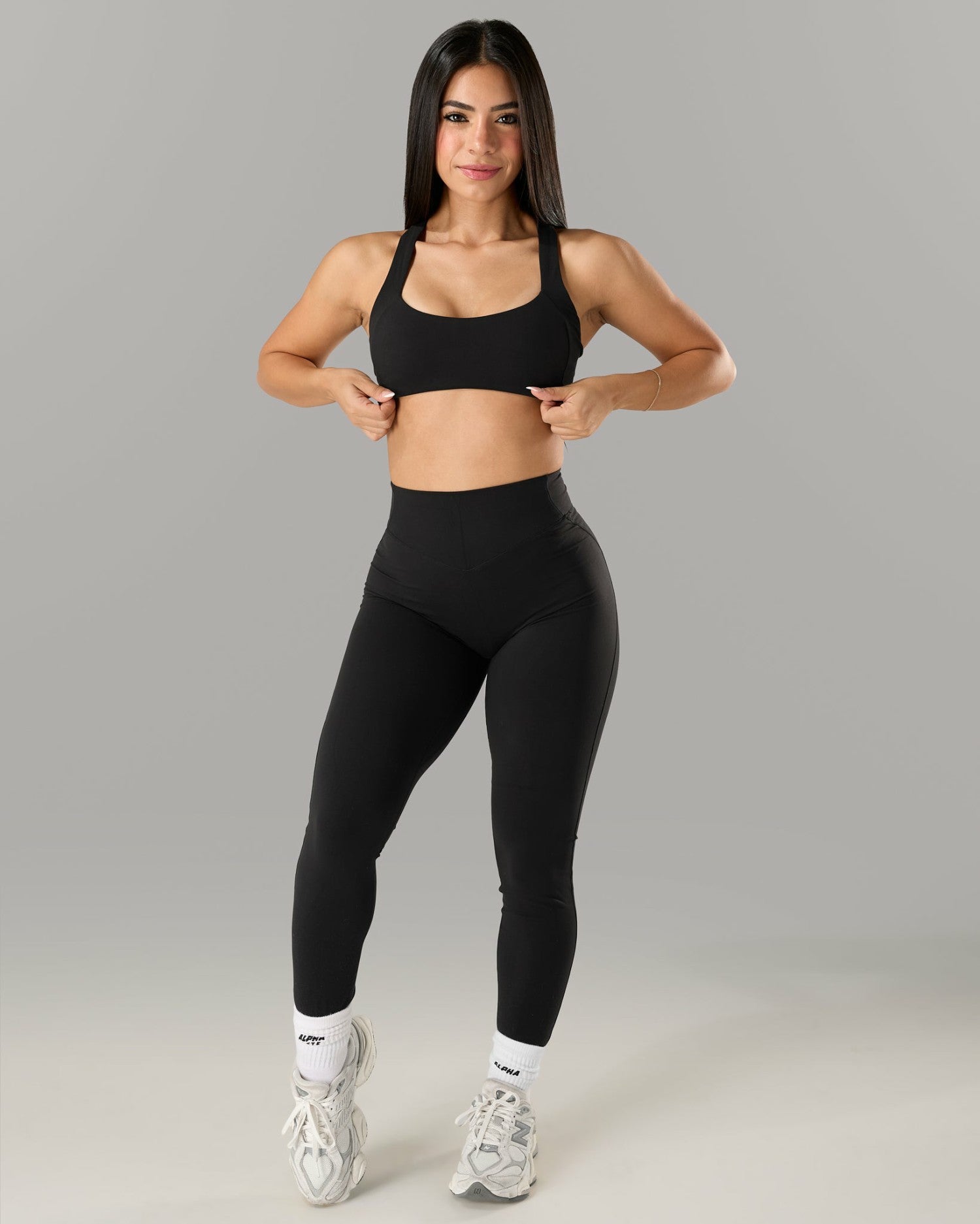 Corinna Bra A/B - Black - Best Sports Bra | Alphalete