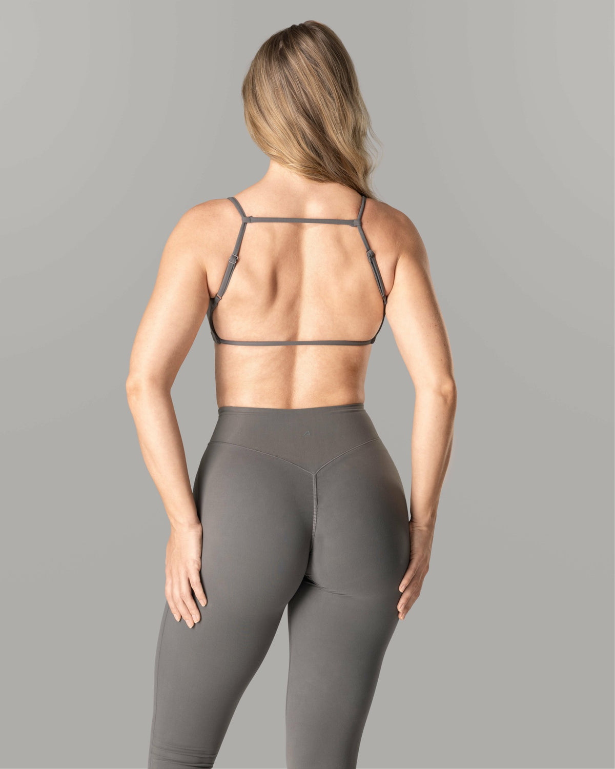 Vic Bra - Pewter - Best Sports Bra | Alphalete