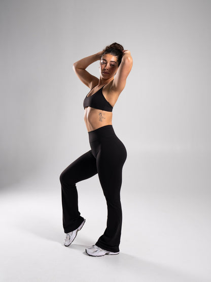 Aura Ultra-High Rise Flared Pant - Black | Alphalete