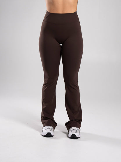 Aura Ultra-High Rise Flared Pant - Walnut | Alphalete