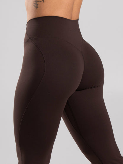 Aura Ultra-High Rise Flared Pant - Walnut | Alphalete