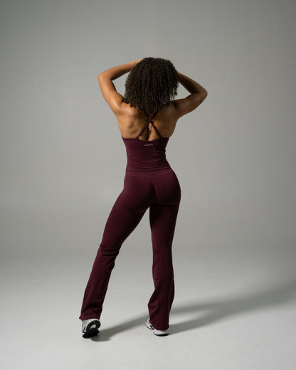 Pump Mid Rise Flared Pant - Merlot | Alphalete