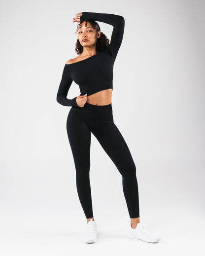 Amplify Halley LS - Black Matter - Workout Clothes | Alphalete