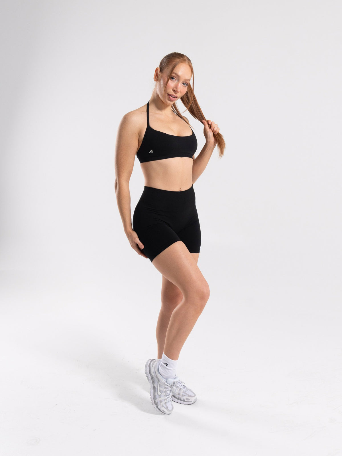 Amplify Minimal Bra - Black - Best Sports Bra | Alphalete