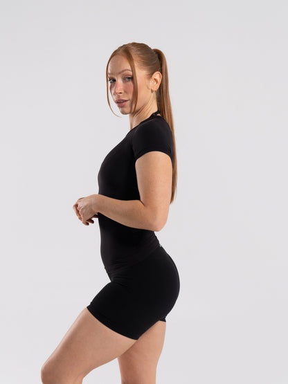Softcurve Tee - Black - Workout Clothes For Women | Alphalete