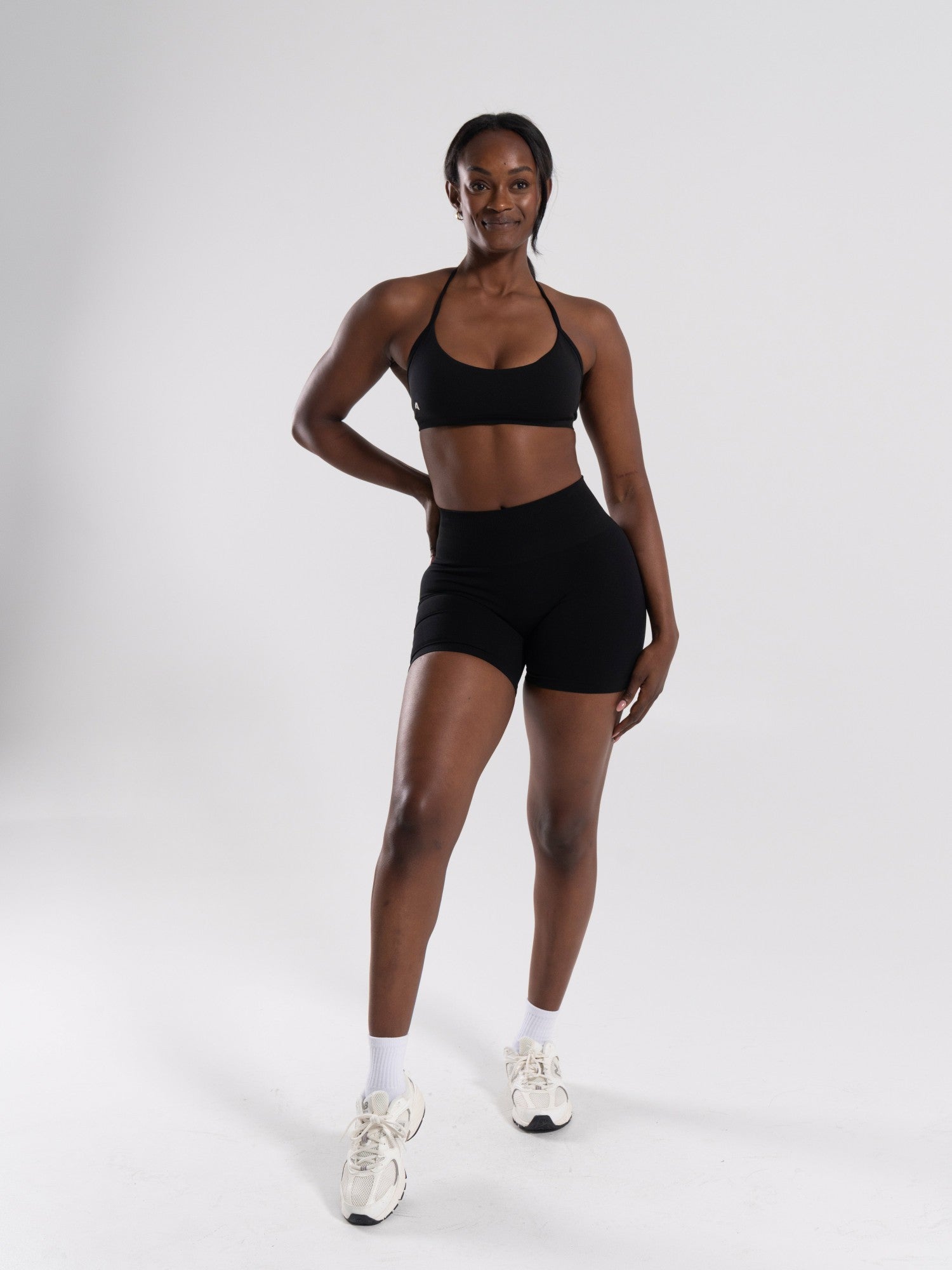 Pump High Rise Short - Black - Workout Clothes For Women | Alphalete