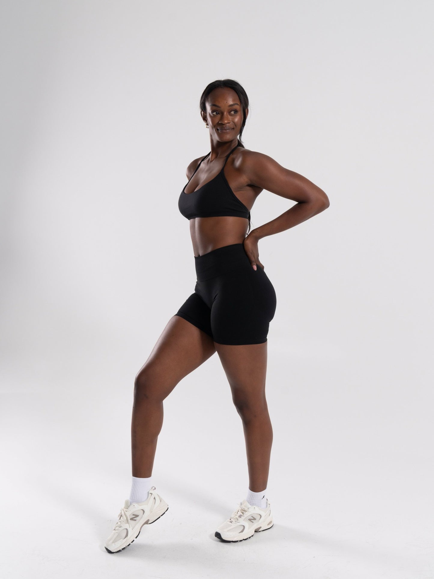 Pump High Rise Short - Black - Workout Clothes For Women | Alphalete