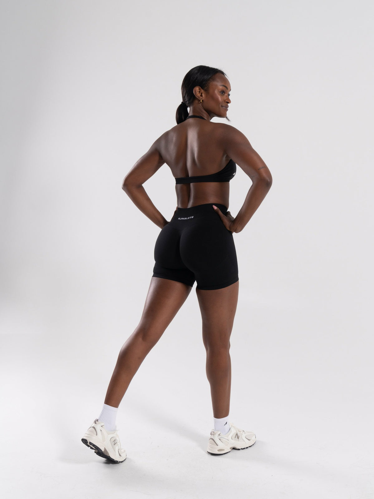 Pump High Rise Short - Black - Workout Clothes For Women | Alphalete