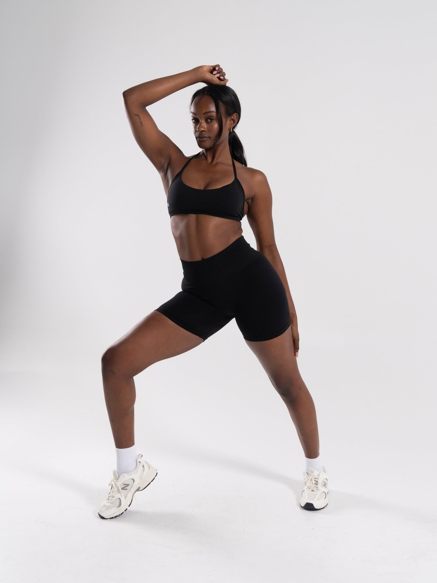 Pump High Rise Short - Black - Workout Clothes For Women | Alphalete