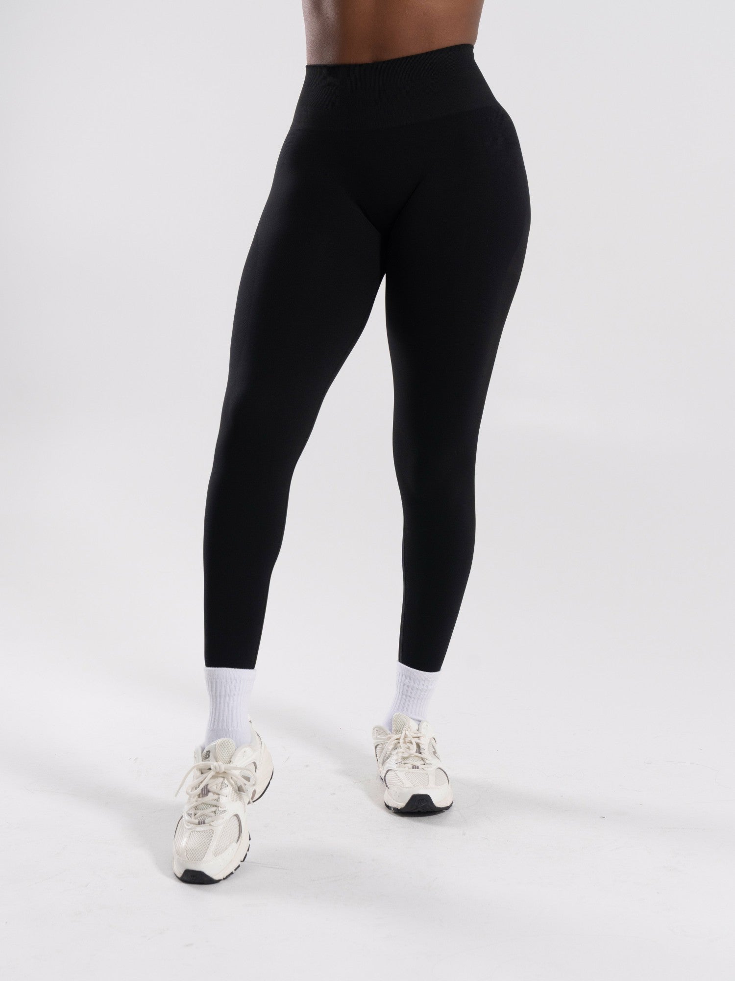 Pump High Rise Legging - Black | Alphalete