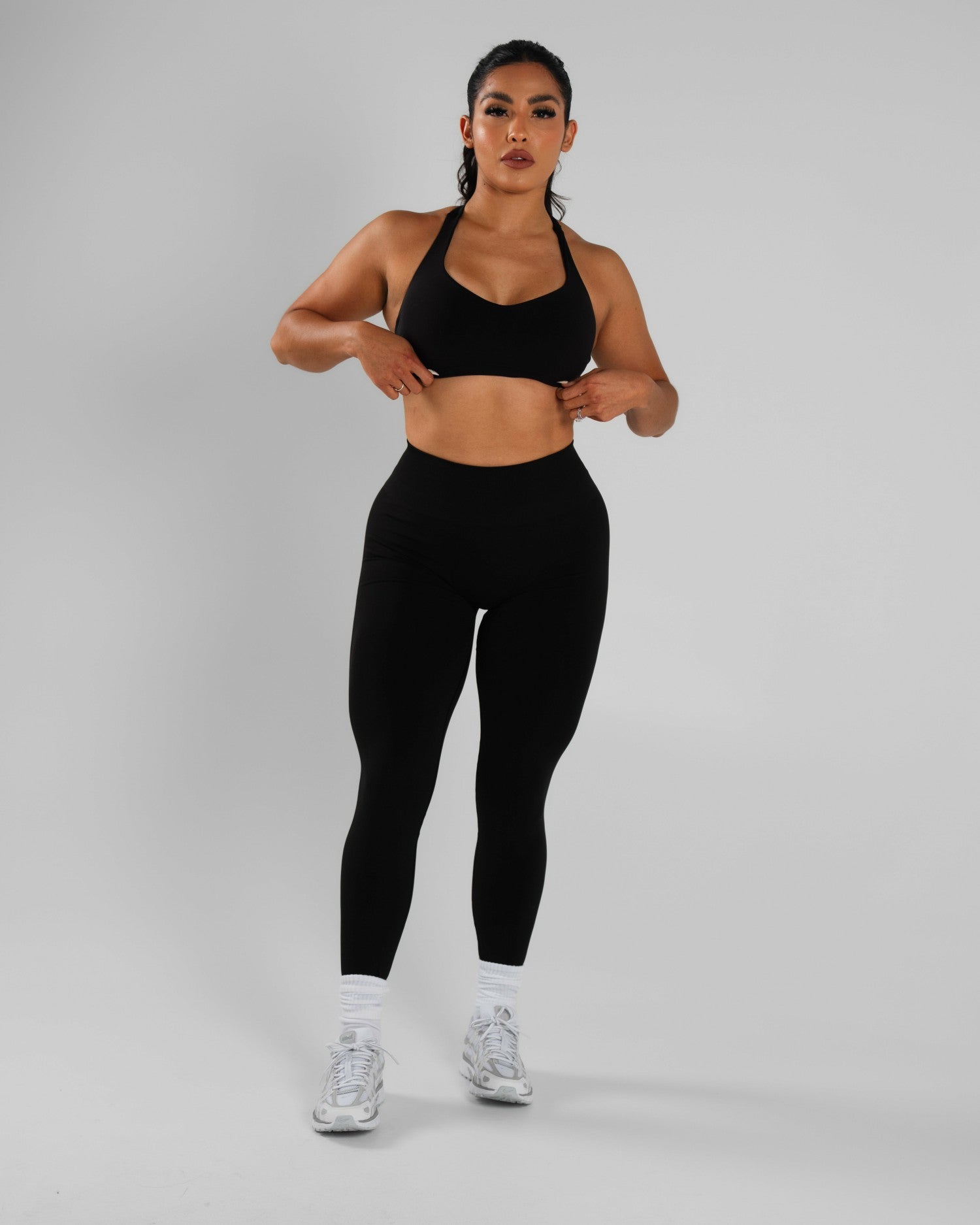 Amplify Mid Rise Legging - Black | Alphalete