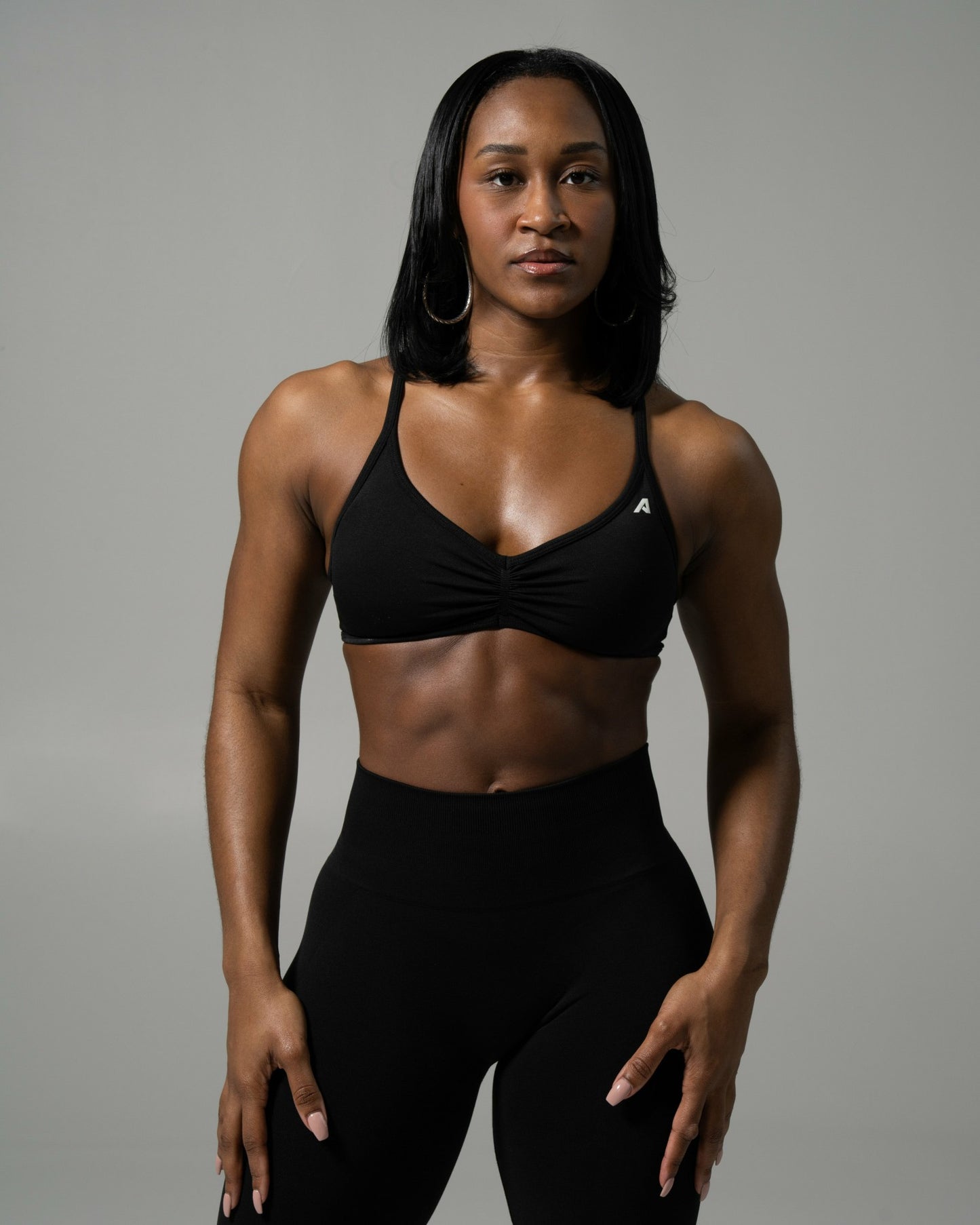Sandy Bra - Black - Best Sports Bra | Alphalete