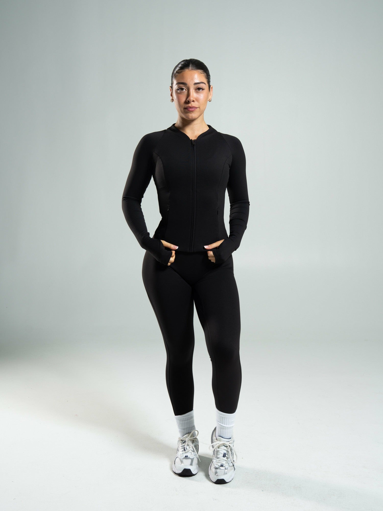 Aura Sculpt Jacket Long - Black | Alphalete