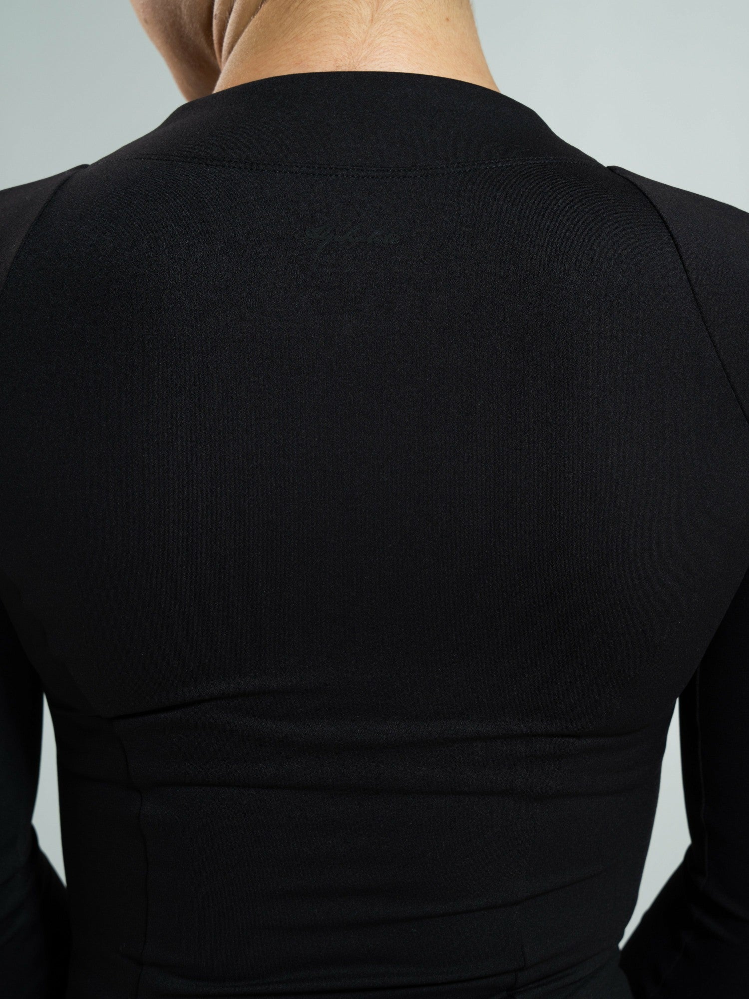 Aura Sculpt Jacket Long - Black | Alphalete