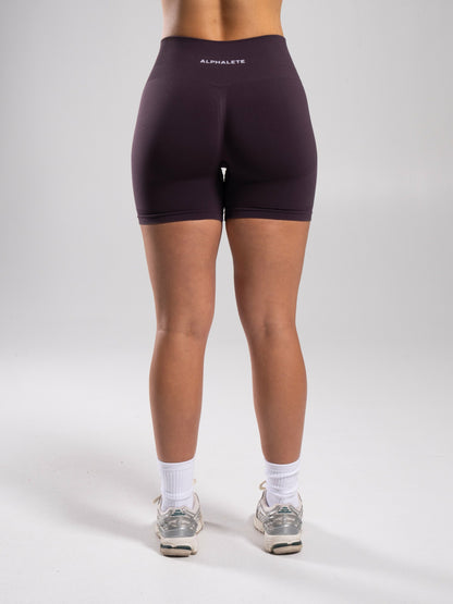 Pump Mid Rise Short - Black Garnet | Alphalete