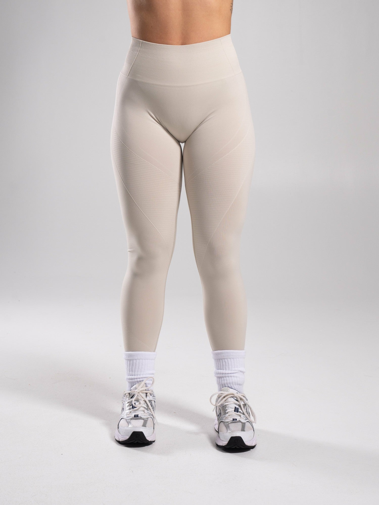 Revive High Rise Legging - Wheat | Alphalete