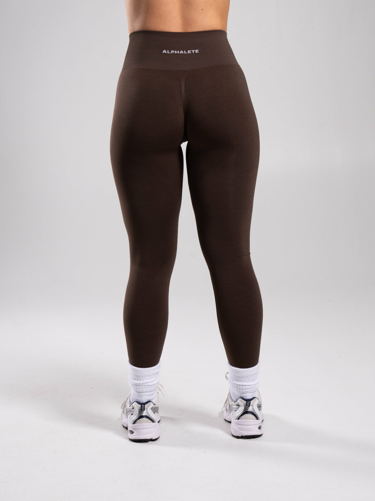 Revive High Rise Legging - Walnut | Alphalete