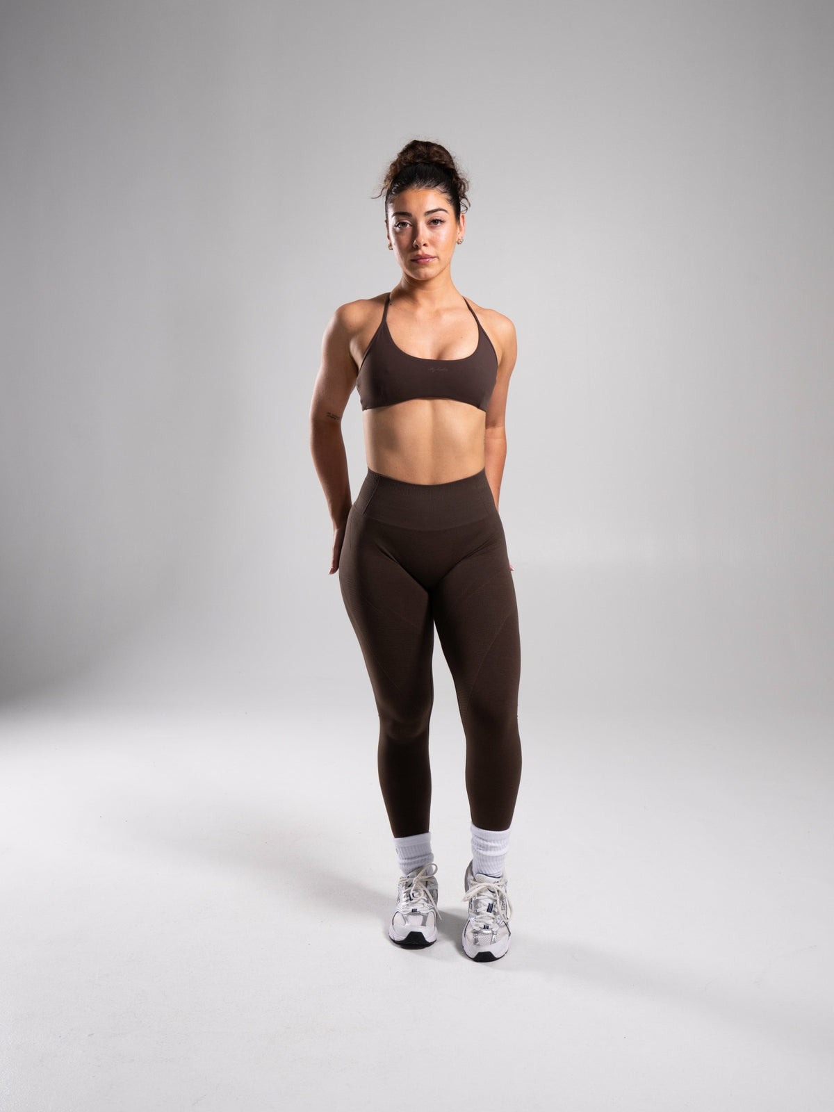Revive High Rise Legging - Walnut | Alphalete